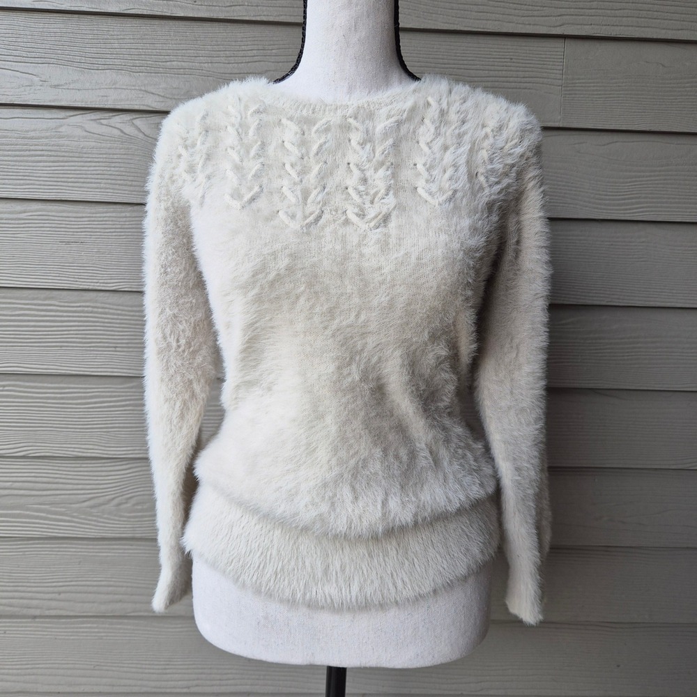 Rosie Neira Anthropologie Fuzzy Eyelash Knit Sweater XS Coquette Ivory Winter